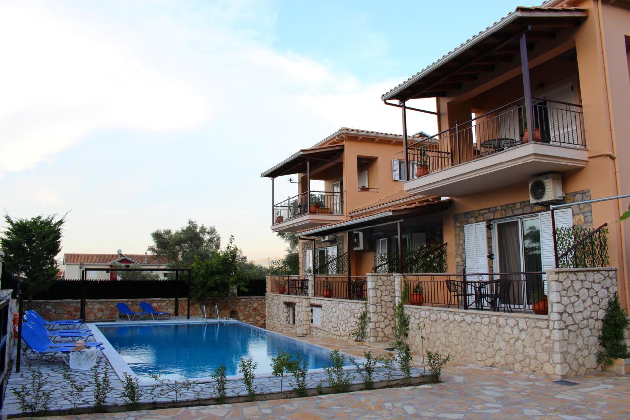 Alkionis Pool View Apartments Lefkáda المظهر الخارجي الصورة
